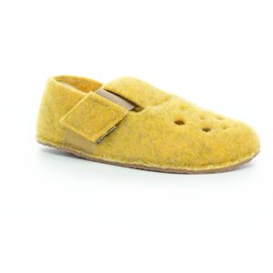 papuče Pegres BF04 žltá filcové 25 EUR