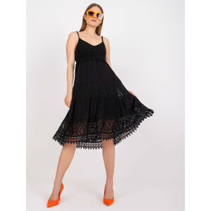 Čierne letné šaty s čipkou -TW-SK-BI-82345.19P-black Veľkosť: L
