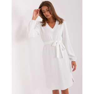 Biele mini šaty s V výstrihom a pásikom -LK-SK-509255,96-biele Veľkosť: S/M